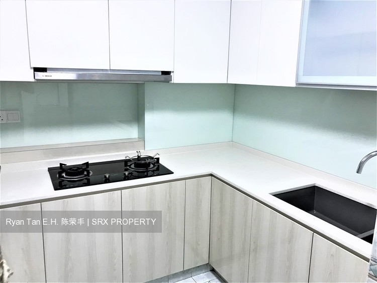 Hillview Green (D21), Condominium #203368961